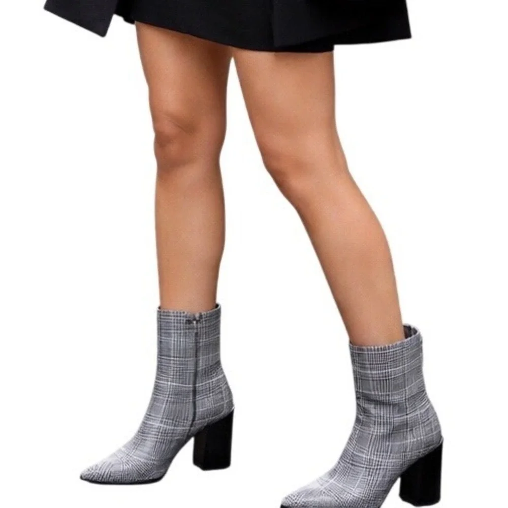 Jeffrey Campbell Glen Plaid Ankle Boot Womens 7.5 Pointed Toe Block Heel Booties